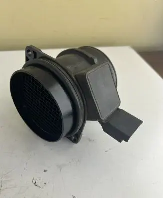 Peugeot 807 Mass air flow meter 9632215280