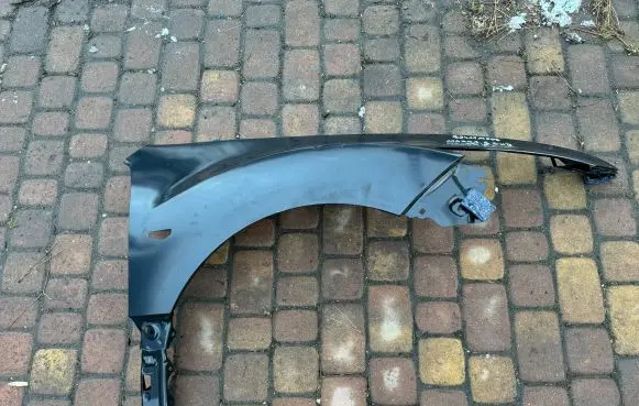 Mazda 6 Fender S2411M006