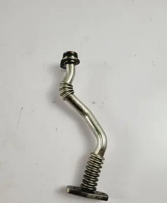 Skoda Superb B8 (3V) EGR valve line/pipe/hose 04L145736H 04L145736