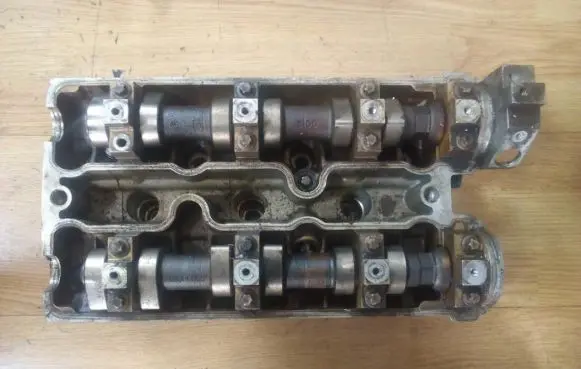 Engine head