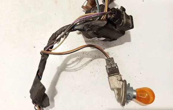 Headlight level adjustment motor