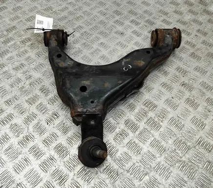 Toyota Land Cruiser (BJ70) Front lower control arm/wishbone 4806860051