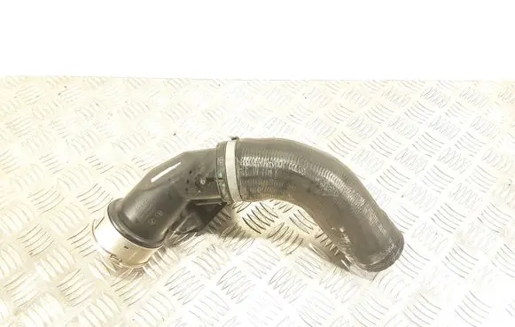 Volvo XC40 Intercooler hose/pipe 31422061 31422062