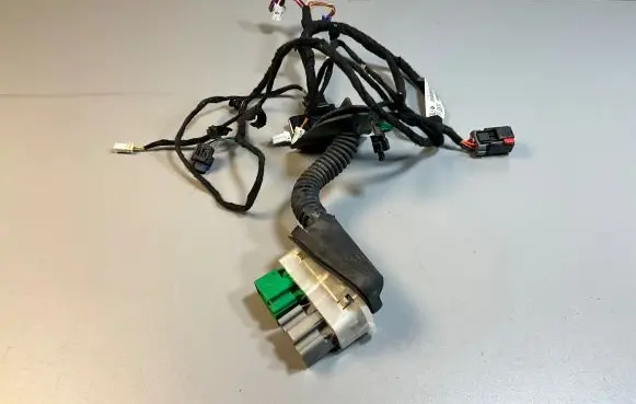 Dodge Charger Front door wiring loom 68293952AB 952AB WN187UE02