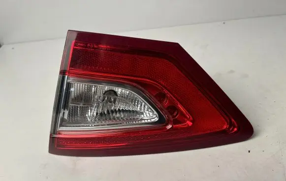 Ford Mondeo MK V Tailgate rear/tail lights CD391DLLRH