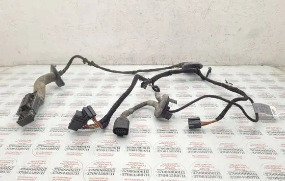 Audi A4 S4 B8 8K Rear door wiring loom 8K0971687Q