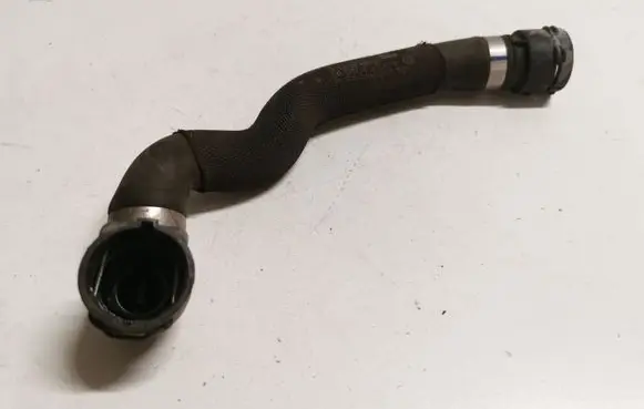 Mercedes-Benz C W205 Engine coolant pipe/hose A2055014684