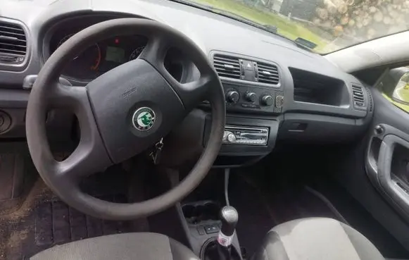 Skoda Fabia Mk2 (5J) Dashboard