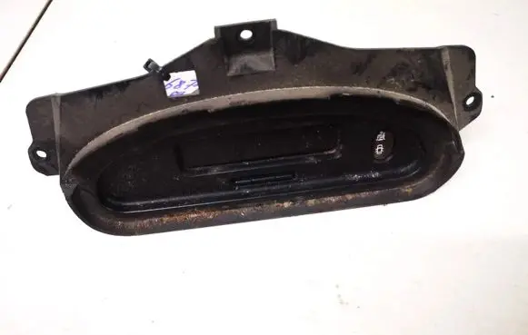 Renault Megane I Screen/display/small screen p7700428029a