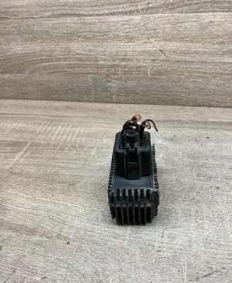 Opel Astra H Glow plug pre-heat relay 55353011 51299014A