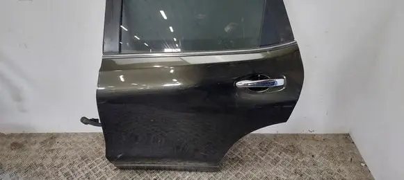 Nissan X-Trail T32 Rear door 