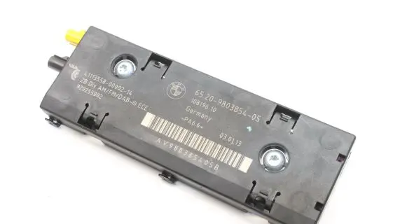 Mini Cooper Countryman R60 Aerial antenna amplifier 9803854