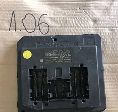 Volkswagen Polo VI Central body control module 2Q0937090F