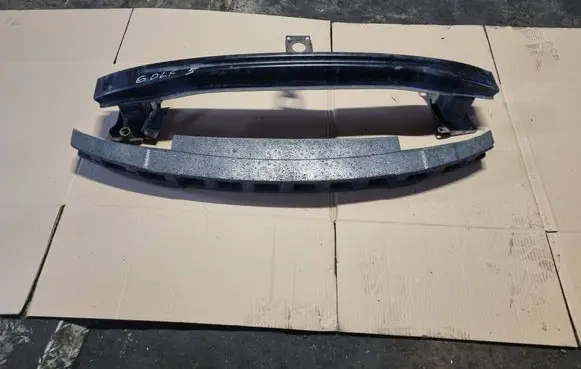 Volkswagen Golf V Front bumper cross member 