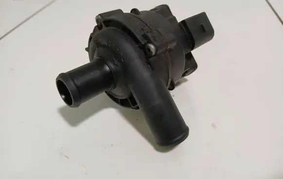 Mercedes-Benz ML W164 Electric auxiliary coolant/water pump