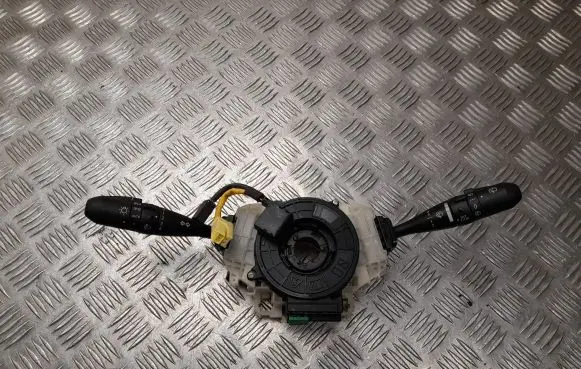 Mitsubishi Colt Wiper turn signal indicator stalk/switch 8600A334XA