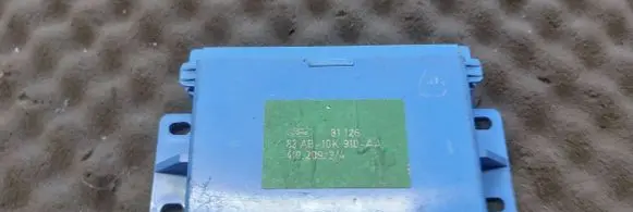 Ford Escort Comfort/convenience module 83AB10K910AA