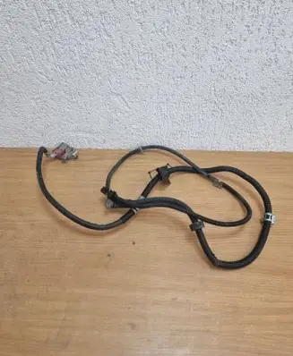 Mercedes-Benz E W212 Positive cable (battery) A2124409752