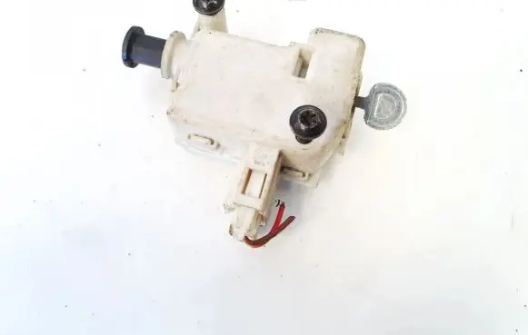 Mercedes-Benz A W169 Central locking motor a1698201414 a2038201997