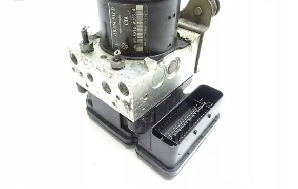 Porsche Cayenne (9PA) ABS Pump 7L0907379Q