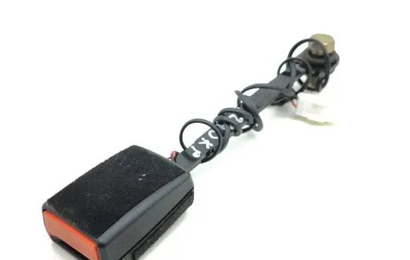 Maserati Quattroporte Front seatbelt buckle 33057063 B23725E06