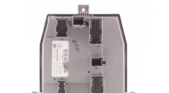 Mercedes-Benz E W213 SAM control unit A2139002808 A2139014203 A2139025004