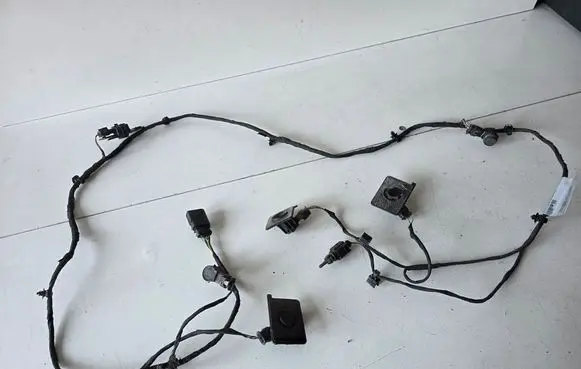 Audi e-tron Parking sensor (PDC) wiring loom 4KE971095