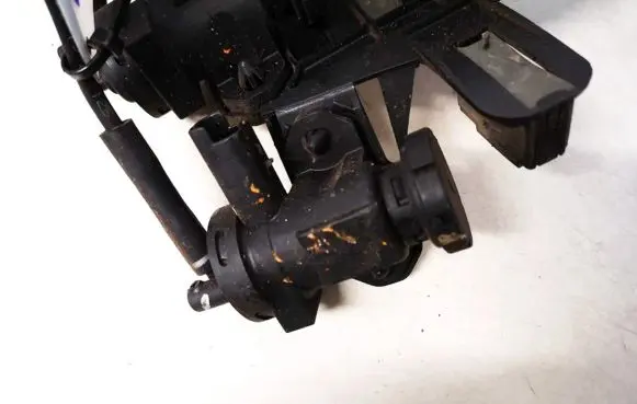 Citroen C5 Turbo solenoid valve 9635704380 0928400414