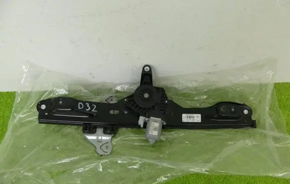 Nissan Qashqai Front window lifting mechanism without motor 80700-4ea0d