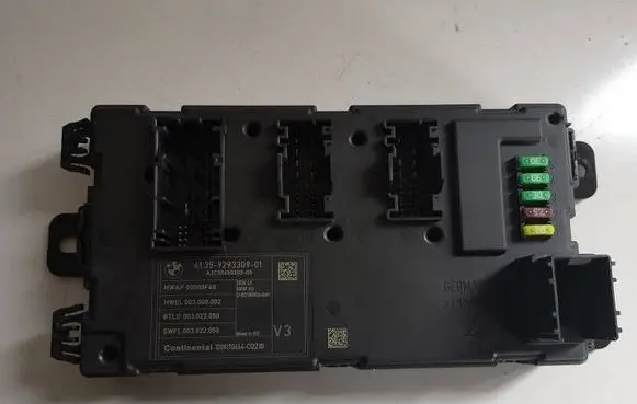 BMW 1 F20 F21 Central body control module 9293309 00000F48 A2C30450208