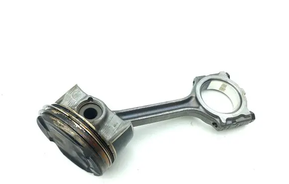 Renault Austral Piston with connecting rod 