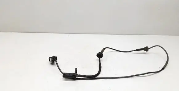 Volvo XC90 ABS brake wheel speed sensor 30682479