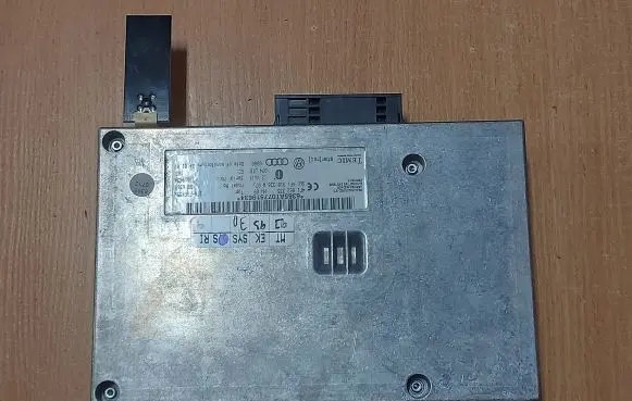 Audi A6 S6 C6 4F Bluetooth control unit module 4F1862335