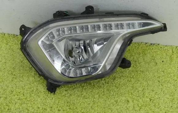 Hyundai Santa Fe Front fog light 92202-B8100