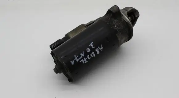 Audi A8 S8 D3 4E Starter motor 0001109260 059911024F