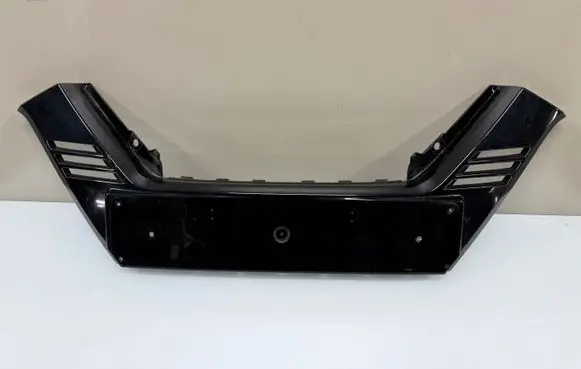 Nissan Qashqai Front bumper upper radiator grill 62070HV00A 62070HV00B