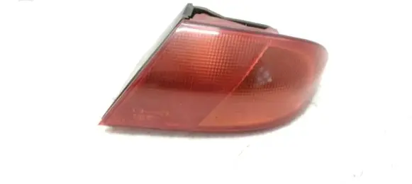 Alfa Romeo 166 Rear/tail lights E353940
