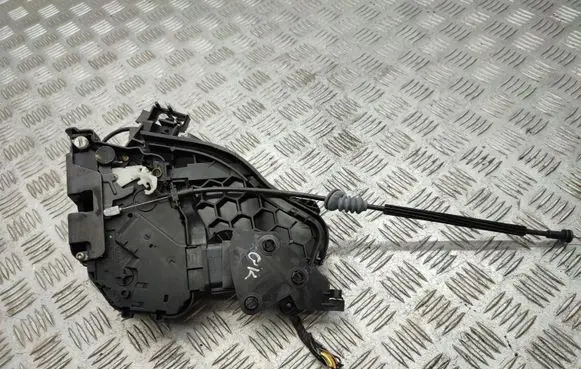Volvo V50 Rear door lock 30699797