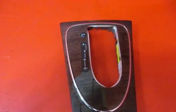 Mercedes-Benz E W211 Gear shifter surround trim plastic A2116802236