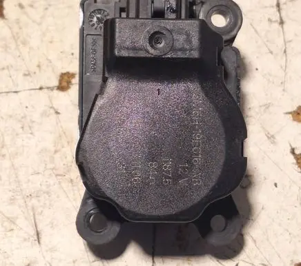 Ford S-MAX Air flap motor/actuator 3M5H19E616AB EAD251 1875