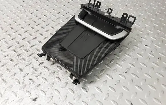 BMW X1 U11 Wireless charging module 84105B52225 5B52225 5A22F51