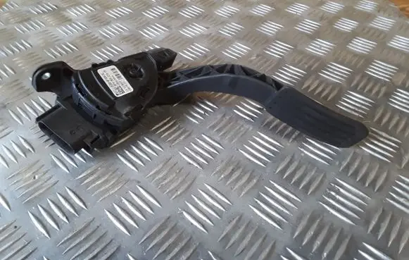 Ford Mondeo MK IV Accelerator throttle pedal 6G929F836SC 6PV00922015