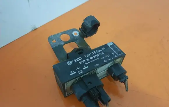 Seat Ibiza III (6L) Other relay 1J0919506M