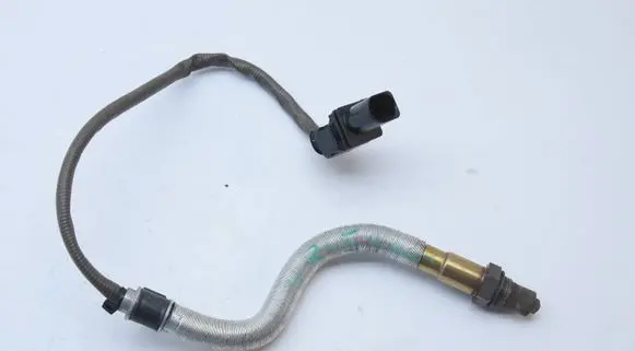 Mercedes-Benz C W204 Lambda probe sensor A0005423100 0005423100 025801183