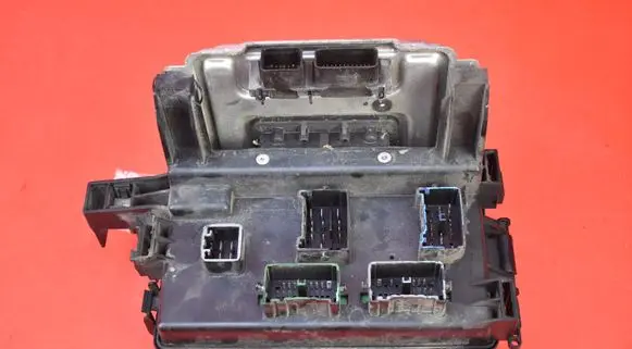 Chrysler 300 - 300C Fuse box set P04692028AH