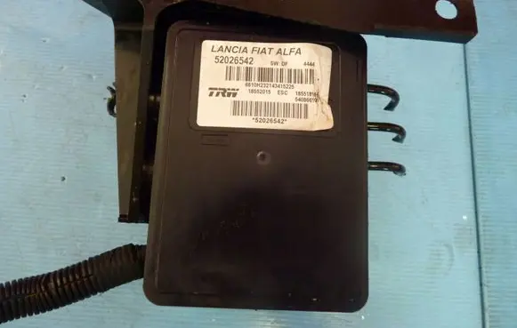 Fiat 500L ABS Pump 52026542