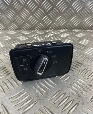 Light switch