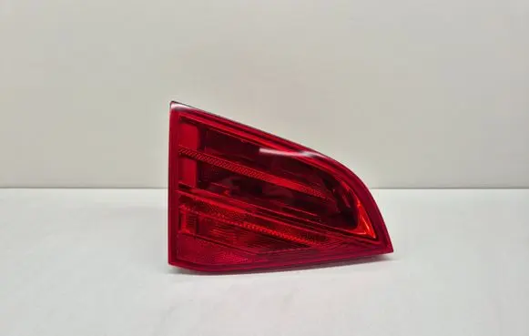 Audi A4 S4 B8 8K Tailgate rear/tail lights 8K9945093