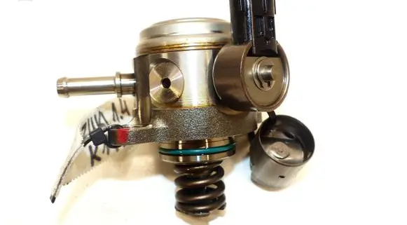 Suzuki SX4 S-Cross In-tank fuel pump HFS554-501A