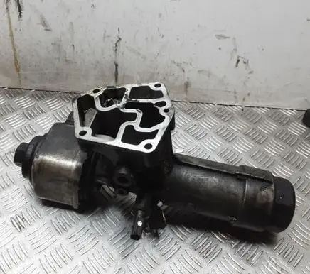 Isuzu D-Max Oil filter mounting bracket 038116389C 0F2272 038115486
